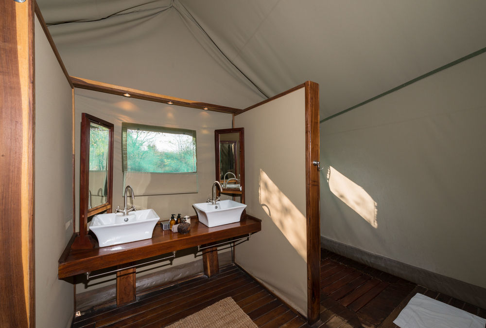 Ongava Tented Camp - All-Inclusive Okaukuejo Buitenkant foto